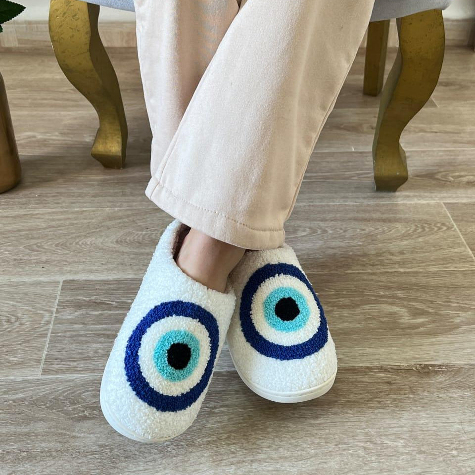 Chaussons Confort Calmero – Œil Grec